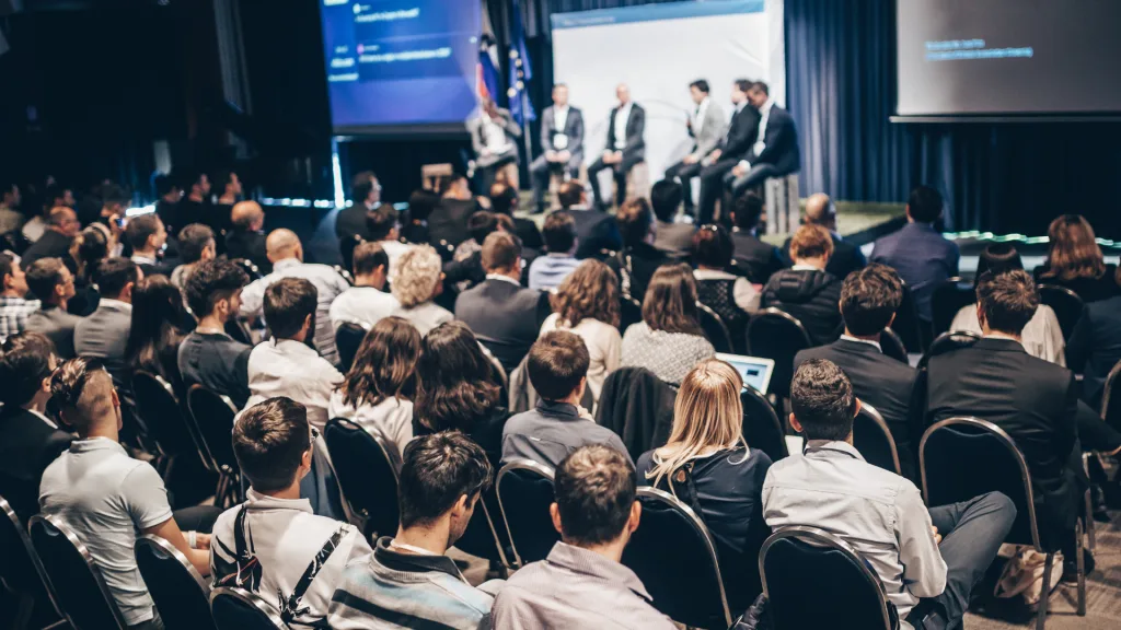 How Do You Become an Event Manager